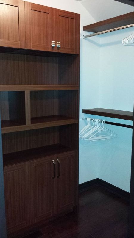 Rangement et garde-robe en bois, photo 2