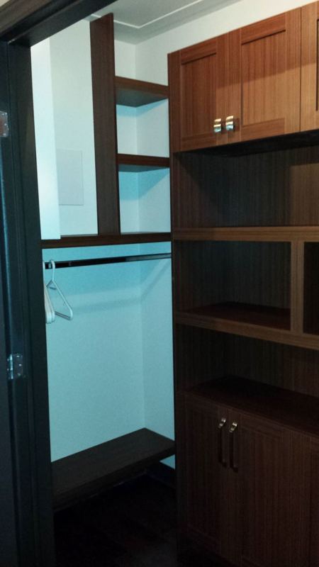 Rangement et garde-robe en bois, photo 3